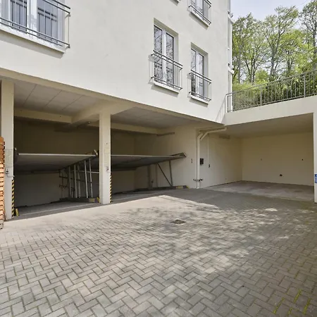 Ferienwohnung-9-in-sellin-auf-ruegen-villa-celia-6-pers-wlan-sauna-200-m-vom-strand-entfernt * Sellin (Rugen)