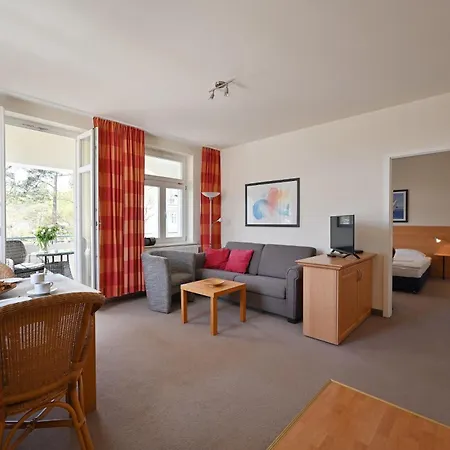 Ferienwohnung-9-in-sellin-auf-ruegen-villa-celia-6-pers-wlan-sauna-200-m-vom-strand-entfernt * Sellin (Rugen)