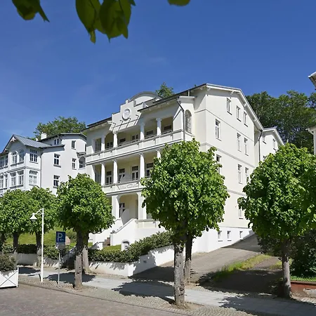 Ferienwohnung-9-in-sellin-auf-ruegen-villa-celia-6-pers-wlan-sauna-200-m-vom-strand-entfernt Lejlighed *