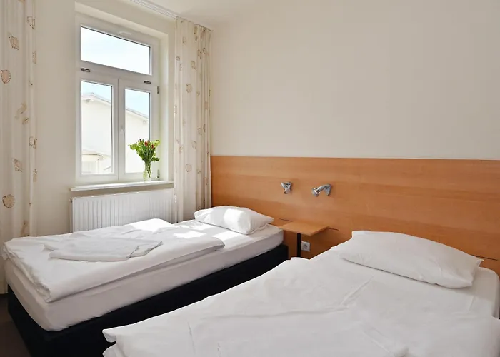 Ferienwohnung-9-in-sellin-auf-ruegen-villa-celia-6-pers-wlan-sauna-200-m-vom-strand-entfernt Sellin (Rugen)